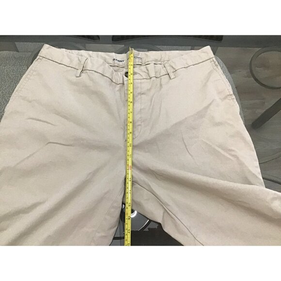OLD NAVY MENS KHAKI CHINO ATHLETIC BUILT-IN- FLEX STRAIGHT LEG PANTS SIZE 38X32 - Picture 4 of 6